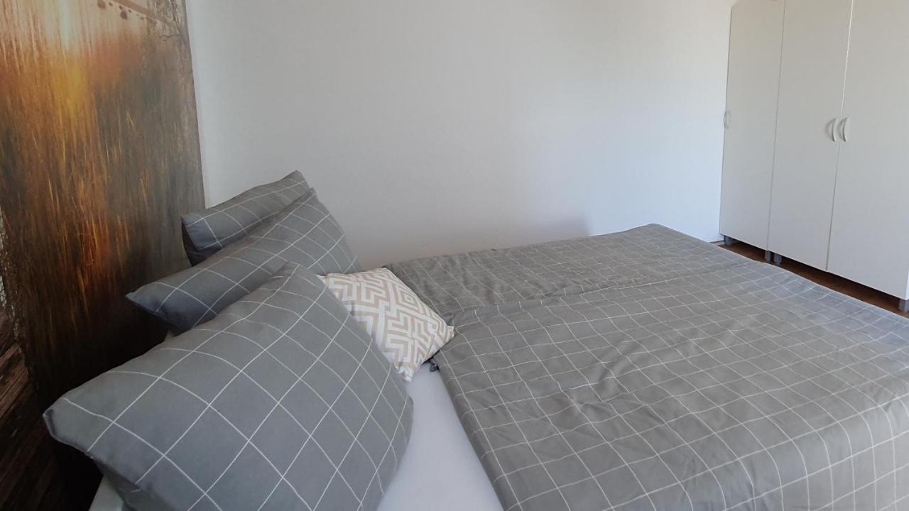Apartmani Masline 贾塞尼采 外观 照片