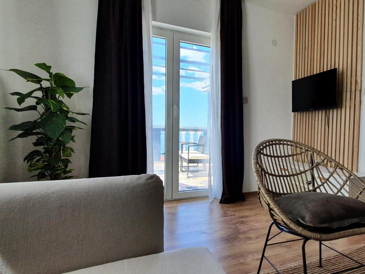 Apartmani Masline 贾塞尼采 外观 照片