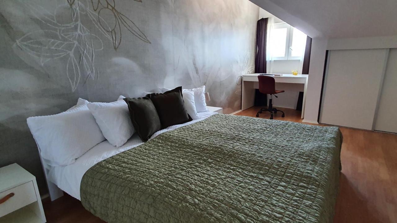 Apartmani Masline 贾塞尼采 外观 照片