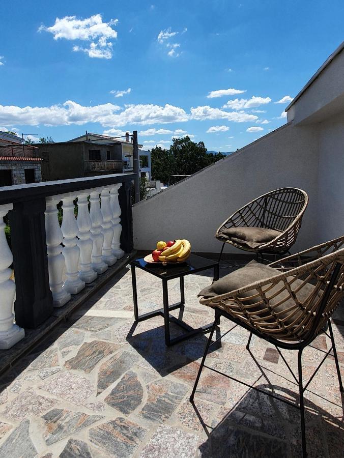 Apartmani Masline 贾塞尼采 外观 照片